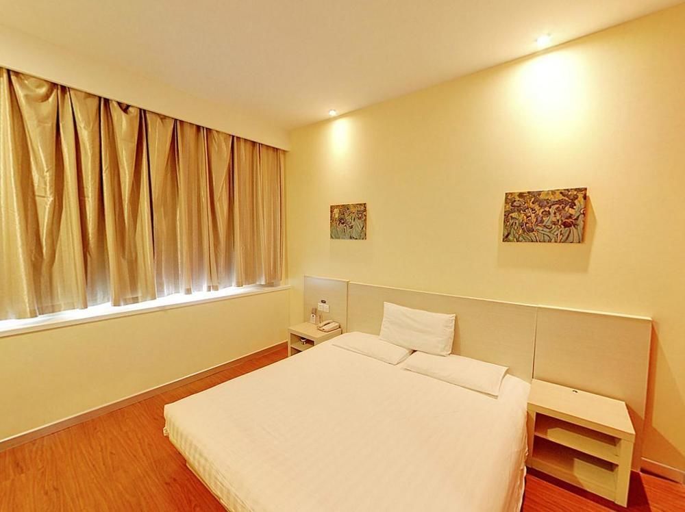 Hanting Hotel Shenzhen Nanshan Metro Station Exterior photo
